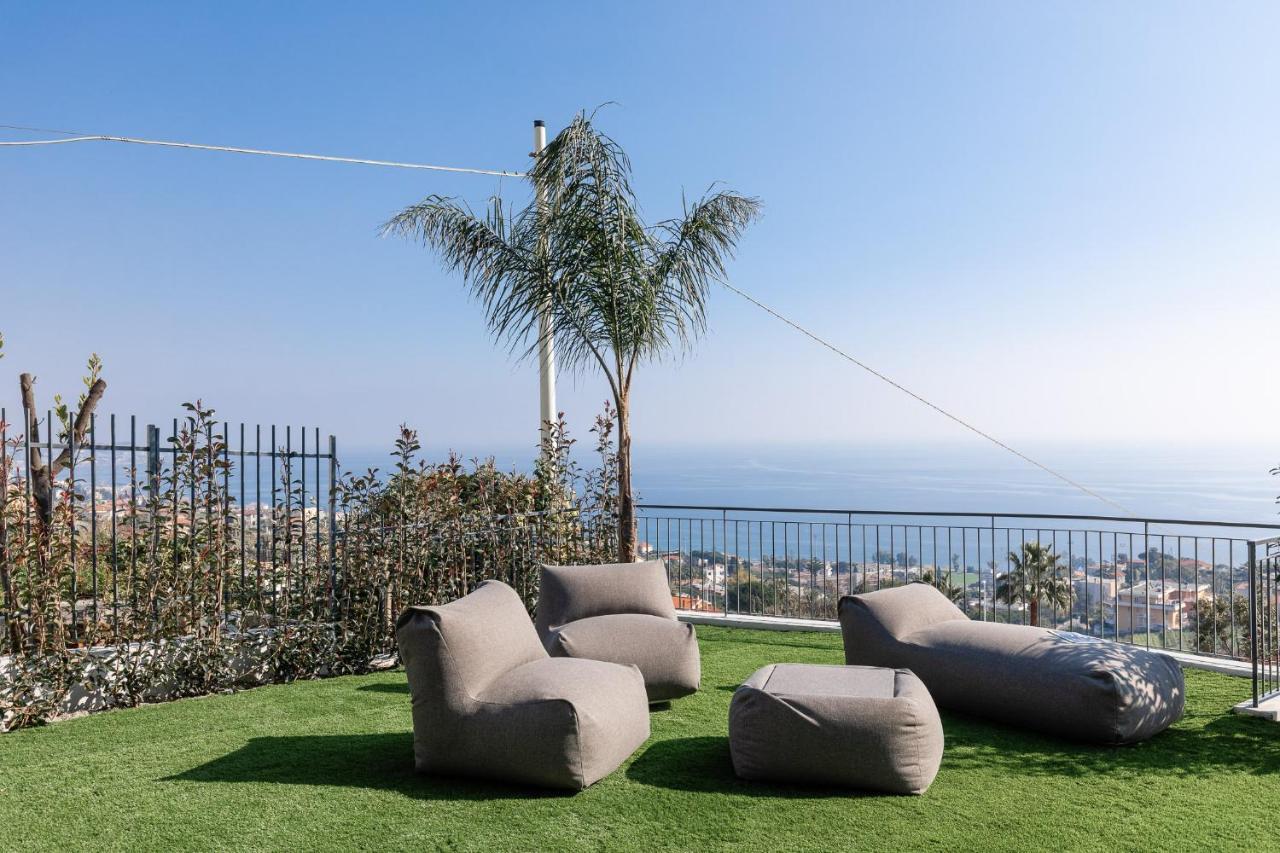 Villa La Matta Apartments And Luxury Suites Sanremo Exteriör bild
