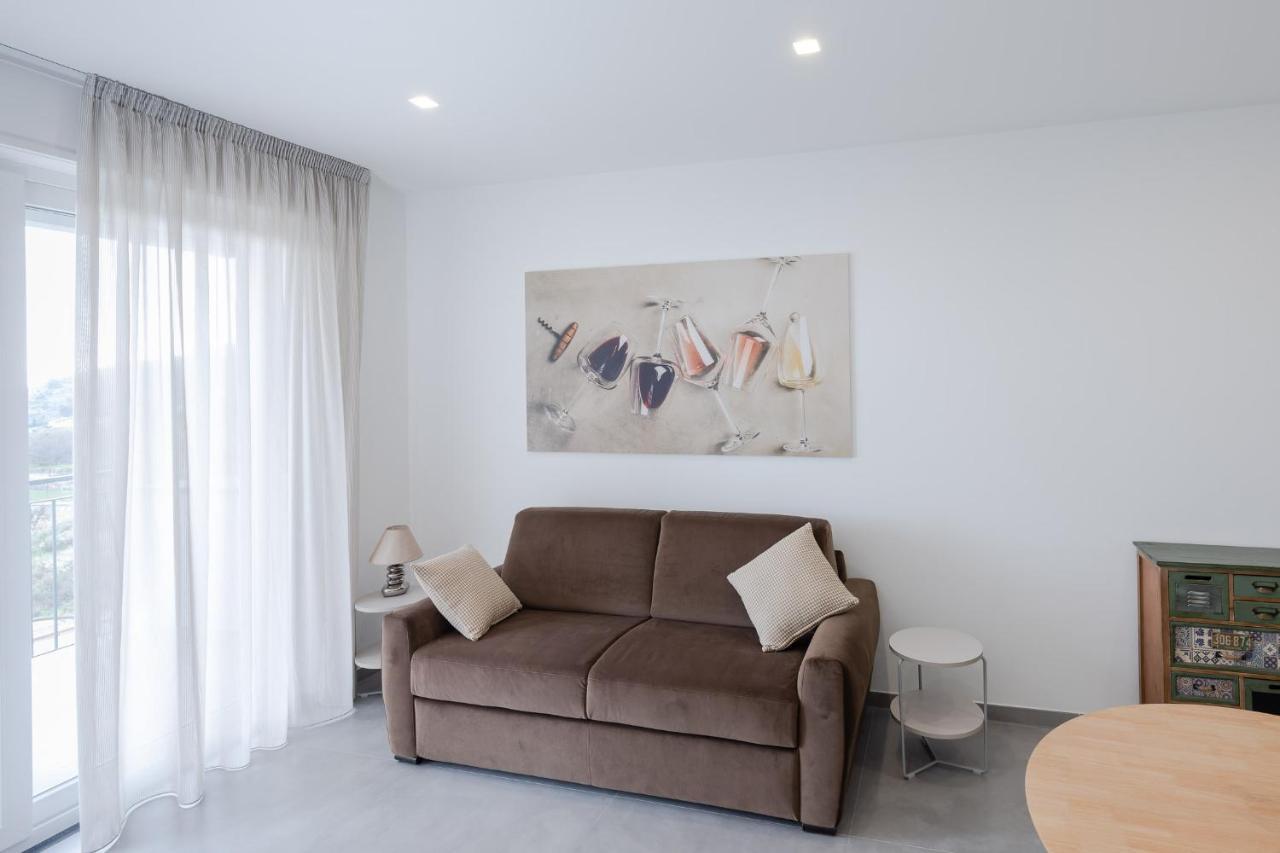 Villa La Matta Apartments And Luxury Suites Sanremo Exteriör bild